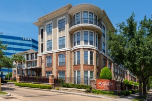 One Bedroom Apartments for Rent in Houston, TX - Exterior Community Building & Sign 